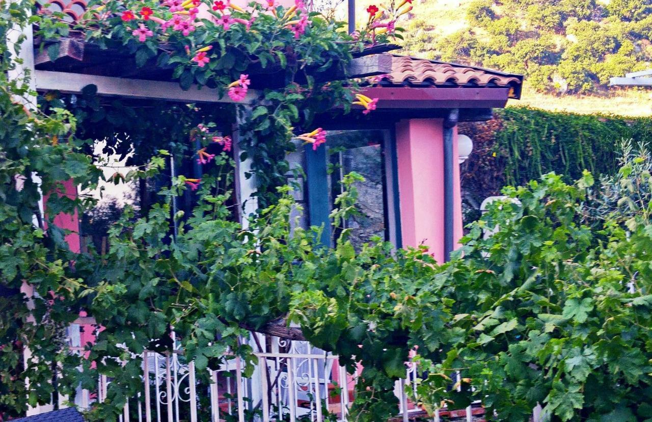 Casa Il Faro Villa Con Piscina Кастельмола Экстерьер фото