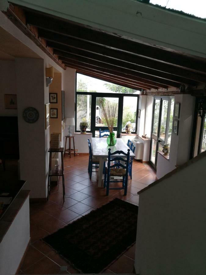 Casa Il Faro Villa Con Piscina Кастельмола Экстерьер фото